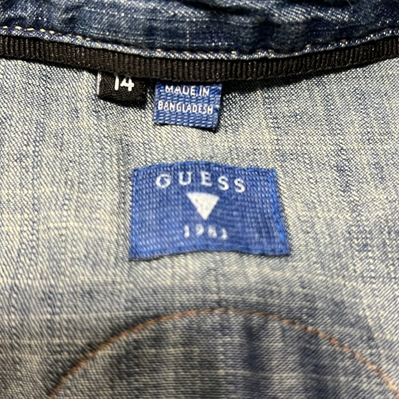 Guess kids button up jean shirt - Picture 6 of 6